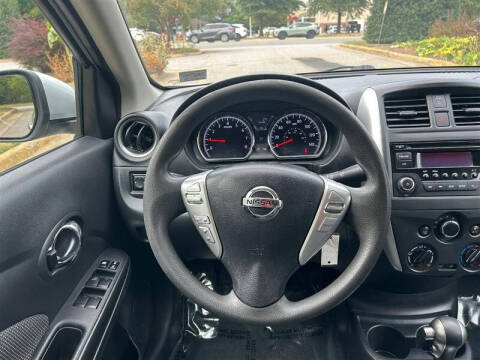 2016 Nissan Versa