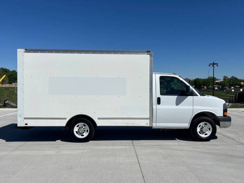 2019 GMC Savana 3500