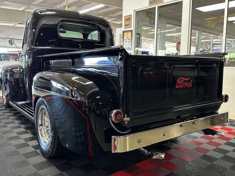 1949 Ford F-3