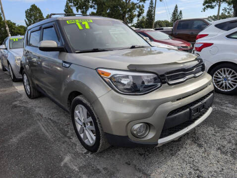 2017 Kia Soul +