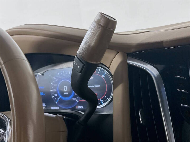 2019 Cadillac Escalade Platinum