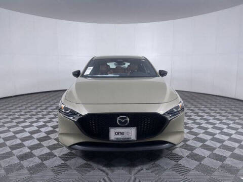 2024 Mazda Mazda3 Hatchback 2.5 Carbon Turbo