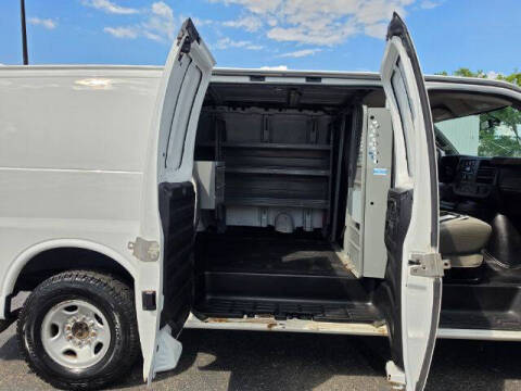 2017 GMC Savana 2500