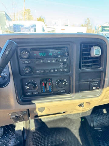 2003 GMC Sierra 1500 Work Truck