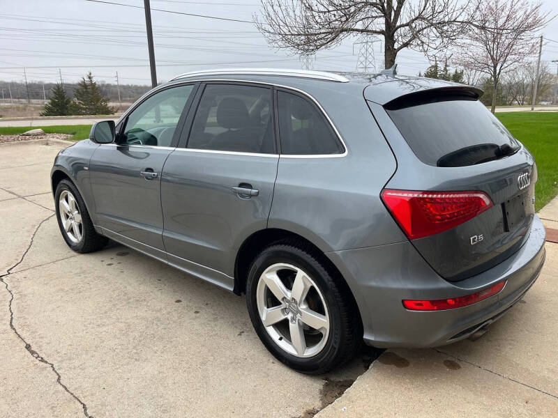 2012 Audi Q5 3.2 quattro Premium Plus