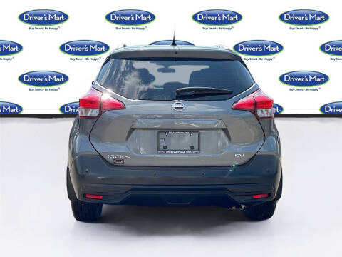 2020 Nissan Kicks SV