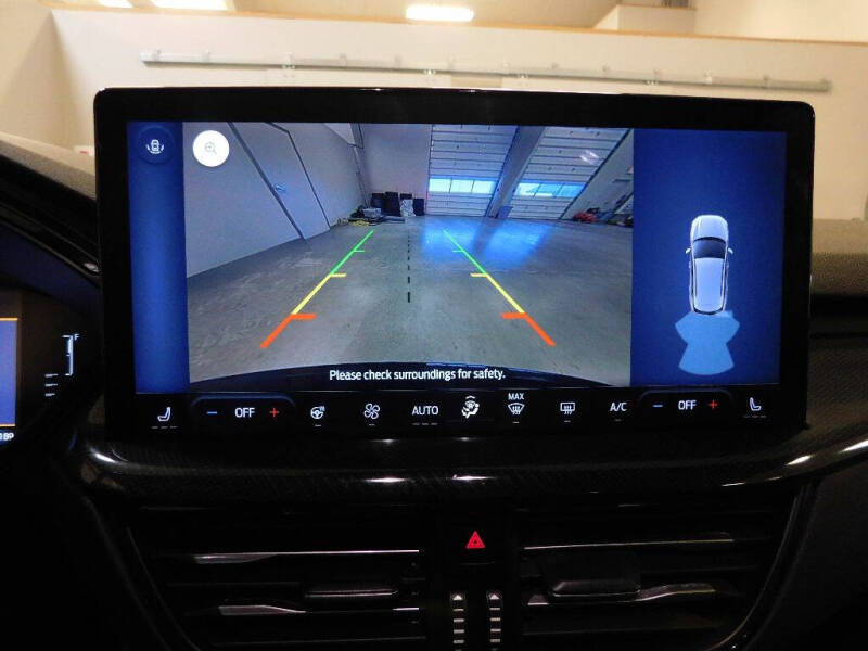 2023 Ford Escape ST-Line Select