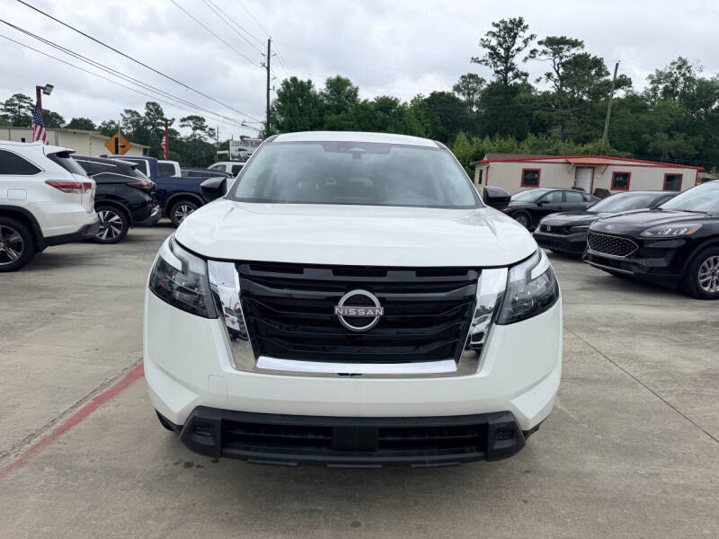 2025 Nissan Pathfinder S
