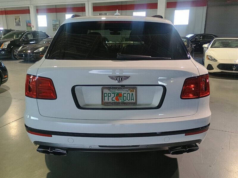 2019 Bentley Bentayga 7