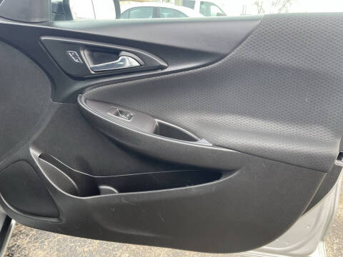 2017 Chevrolet Malibu LT