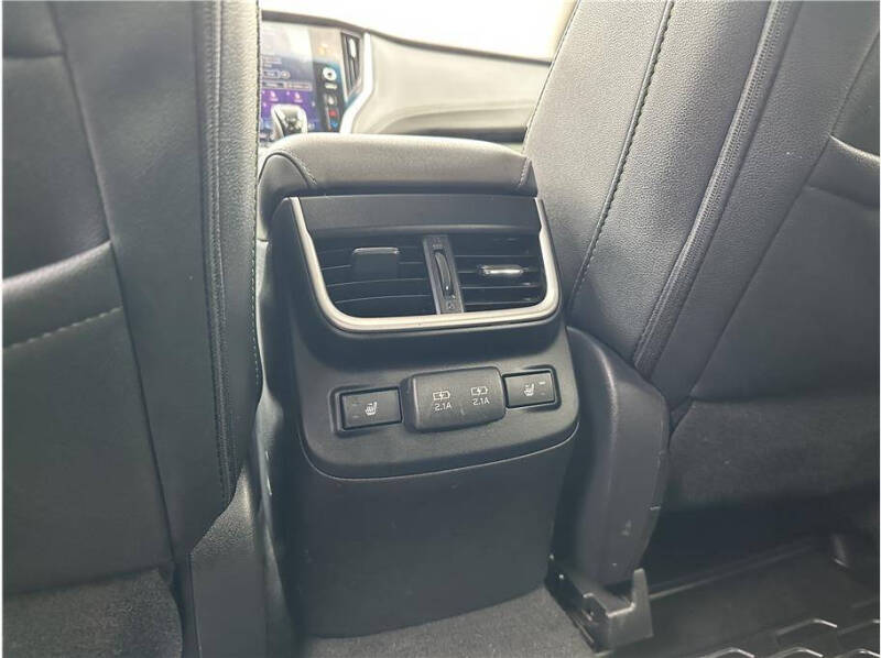 2020 Subaru Outback Onyx Edition XT