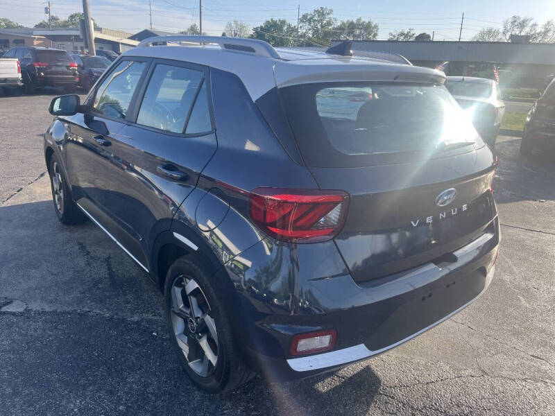 2021 Hyundai Venue Denim