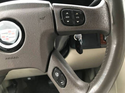 2004 Cadillac Escalade