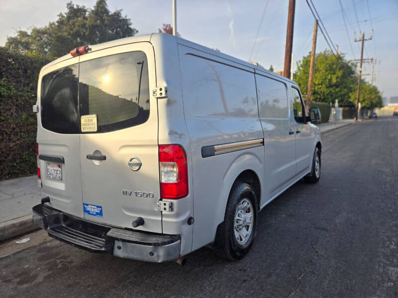 2013 Nissan NV 1500 SV