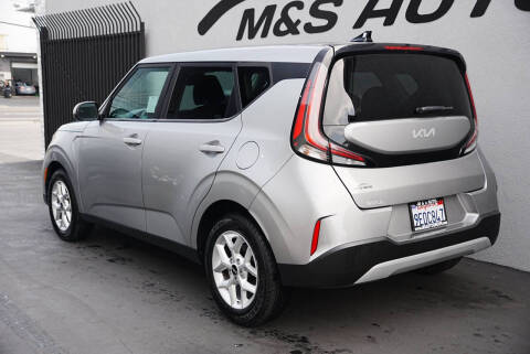 2023 Kia Soul LX