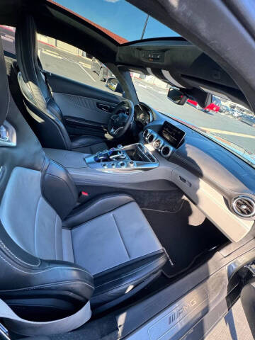 2016 Mercedes-Benz AMG GT S