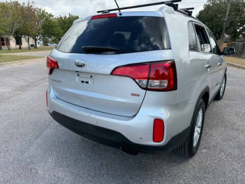 2014 Kia Sorento LX