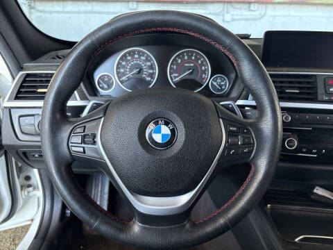 2017 BMW 3 Series 330i