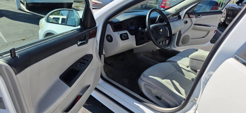 2011 Chevrolet Impala LS