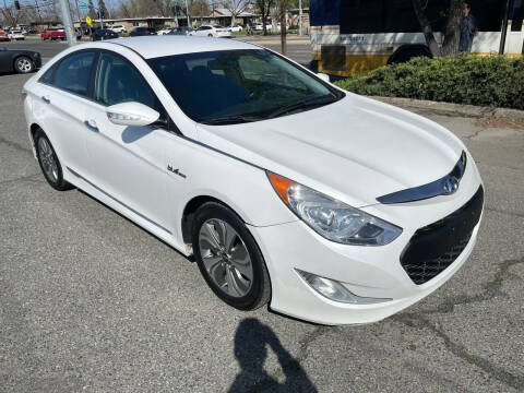 2014 Hyundai Sonata Hybrid for sale at All Cars & Trucks in North Highlands CA