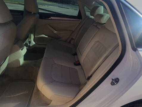 2015 Volkswagen Passat 1.8T S