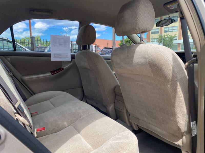 2003 Toyota Corolla LE