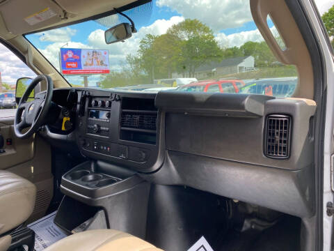 2019 Chevrolet Express 2500