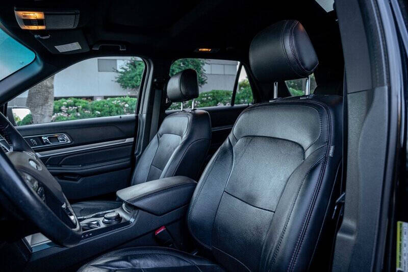 2017 Ford Explorer Sport