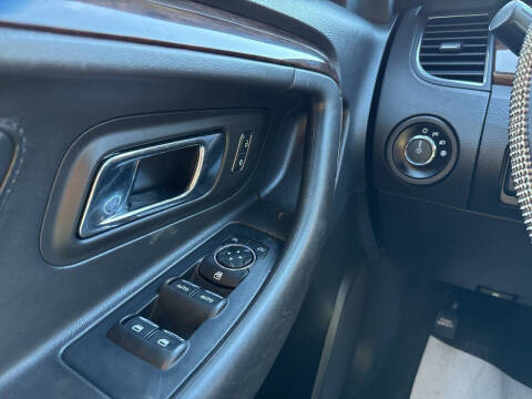 2014 Ford Taurus Limited