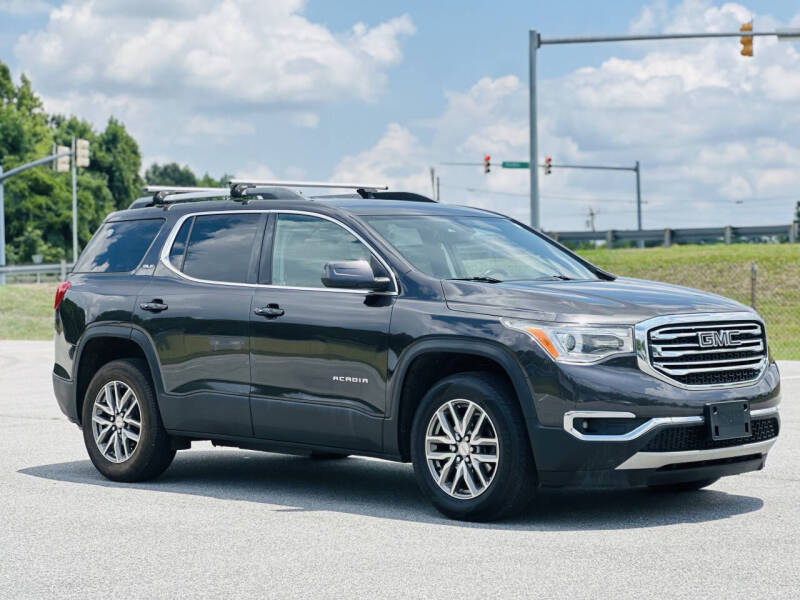2018 GMC Acadia SLE-2