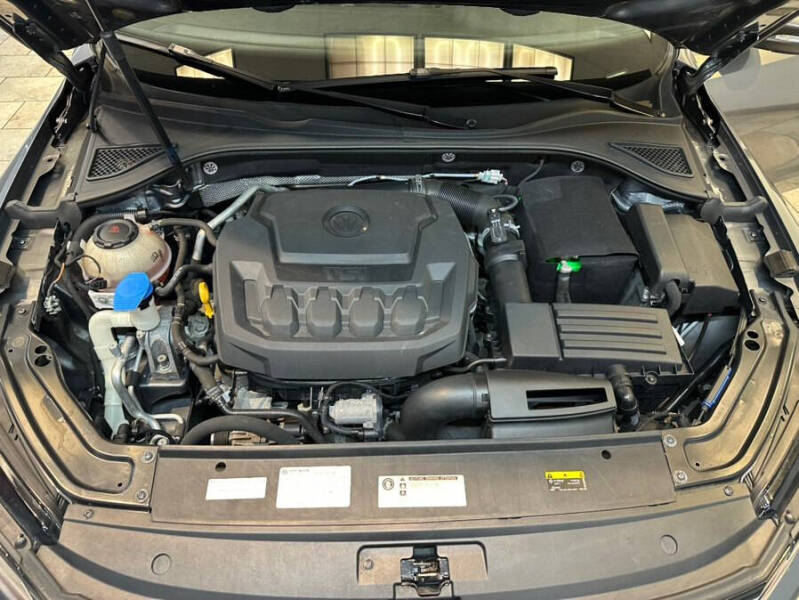 2018 Volkswagen Passat 2.0T SE