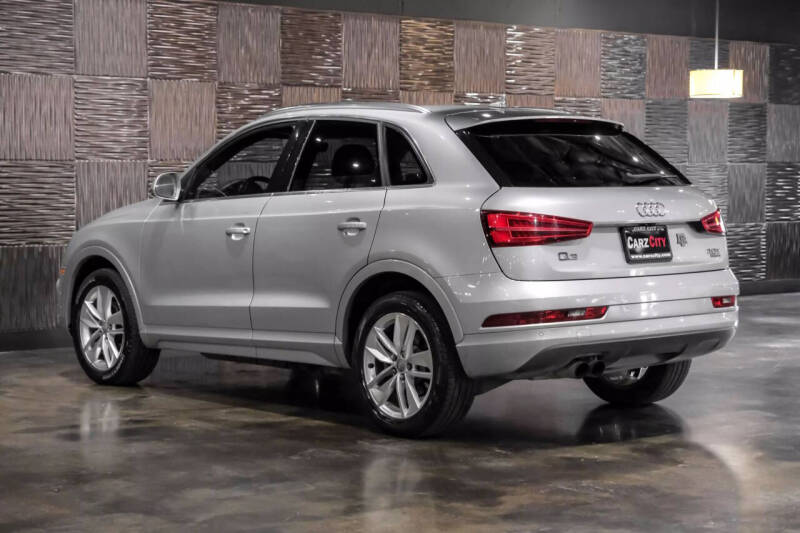 2016 Audi Q3 2.0T quattro Premium Plus