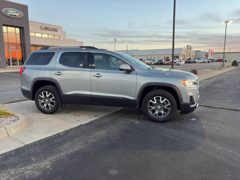 2023 GMC Acadia SLE
