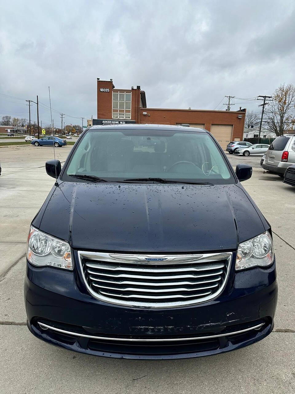 2016 Chrysler Town and Country for sale at River Rides Auto Sale in Riverview, MI