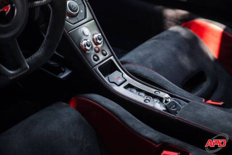 2016 McLaren 675LT