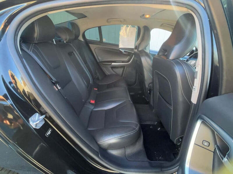 2017 Volvo S60 T5 Dynamic