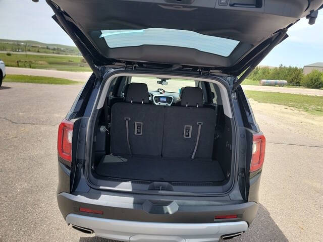 2023 GMC Acadia SLE