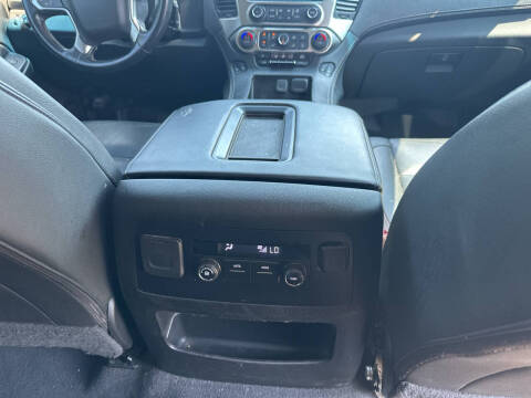 2019 Chevrolet Suburban LT