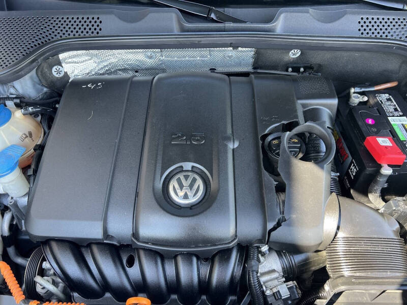 2012 Volkswagen Beetle 2.5L PZEV