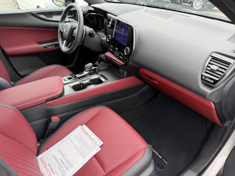 2024 Lexus NX 250