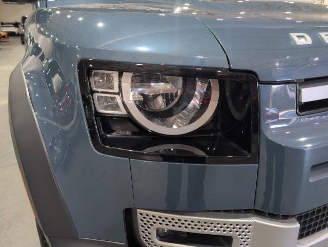 2020 Land Rover Defender 110 S