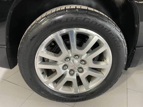 2016 GMC Acadia Denali