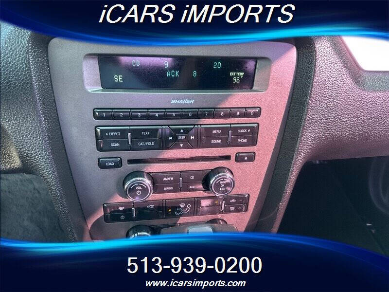 2011 Ford Mustang V6 Premium