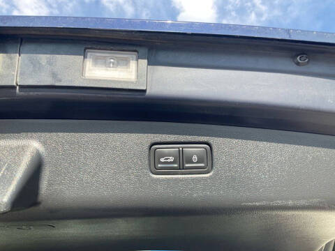 2025 Genesis GV70 2.5T Standard