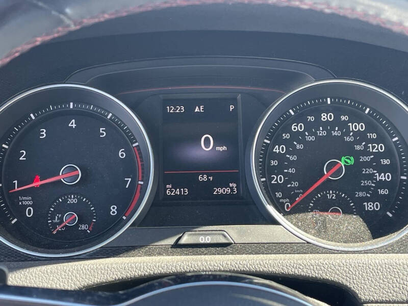 2017 Volkswagen Golf GTI S