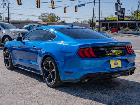 2020 Ford Mustang