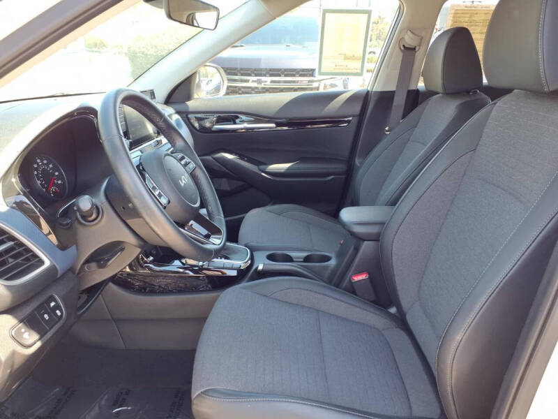 2023 Kia Seltos S