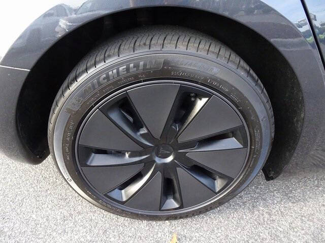 2024 Tesla Model 3 Long Range