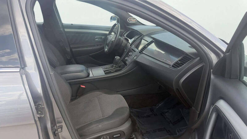 2013 Ford Taurus SEL