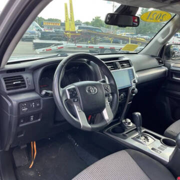 2021 Toyota 4Runner SR5